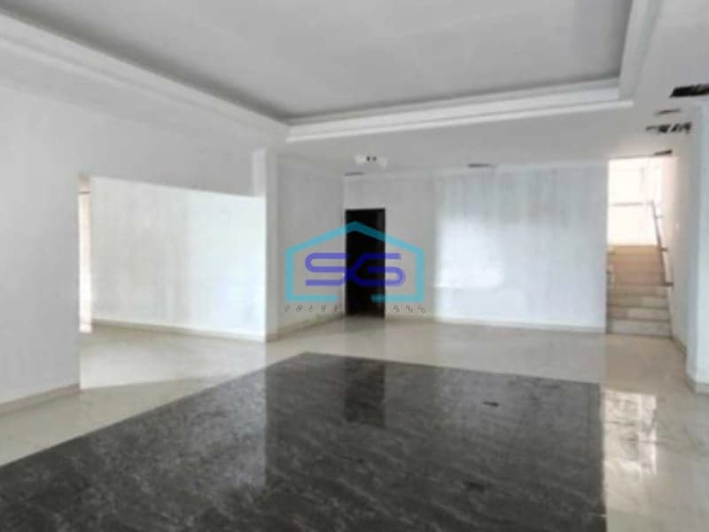 Disewakan Gudang Bangunan Bagus Parkir Luas Di Kapuk Kamal Jakarta Barat Luas Tanah 3300m2