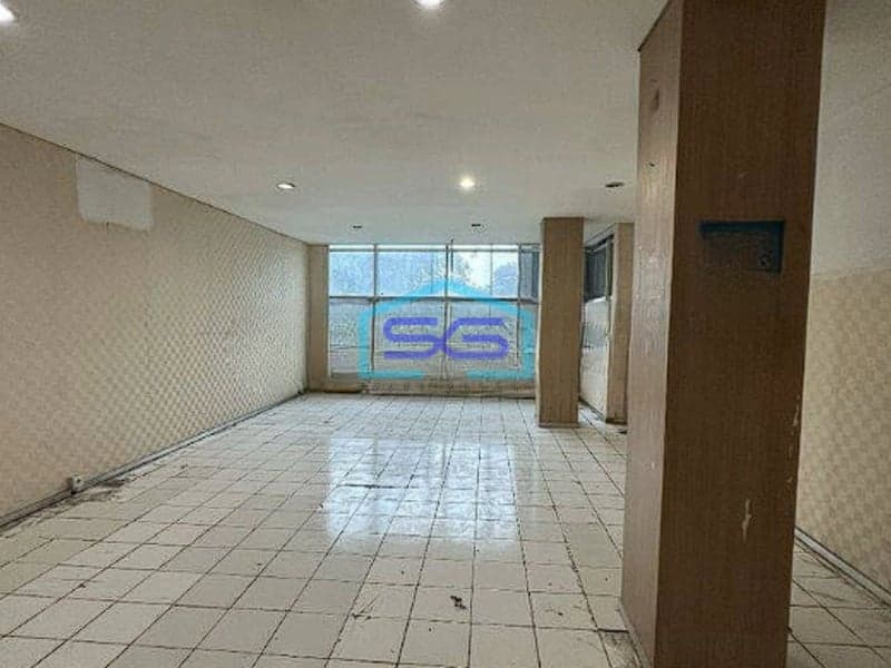 Disewakan Ruko Hoek Di Mutiara Taman Palem Daerah Cengkareng Jakarta Barat LB 363m2