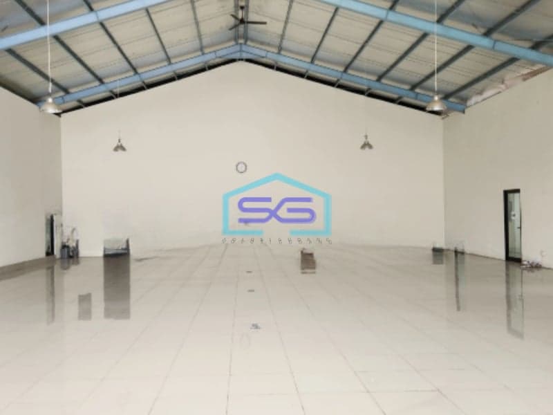 Disewakan Gudang luas Bangunan  4860 m² Lokasi Kendal Jawa Tengah