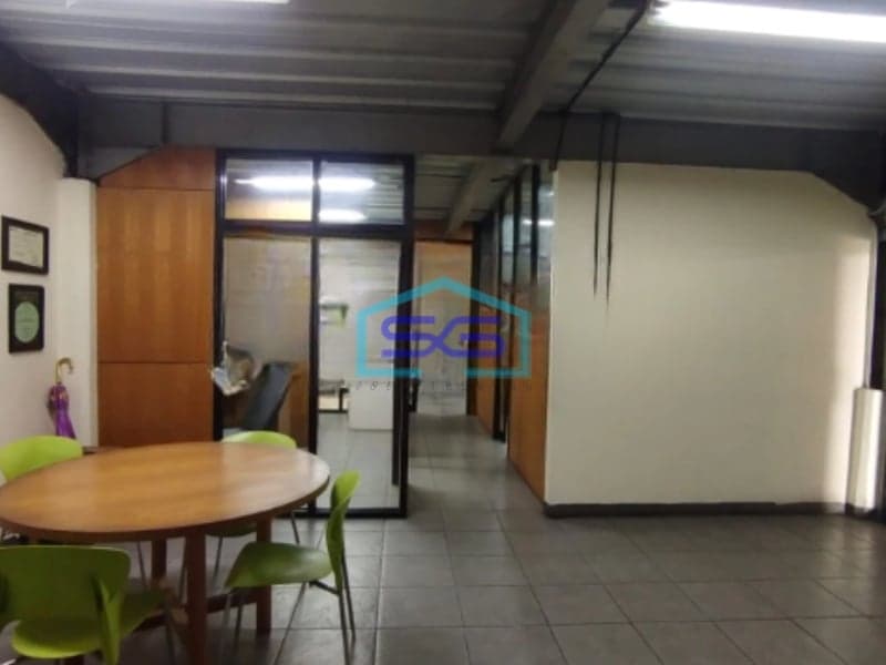 Dijual Pabrik Kayu Strategis dan SIap Pakai Di Jember Luas Bangunan  23604 m²
