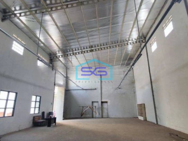 Disewakan Ruang Usaha di Sukamenak Bandung SHM LT 400m2