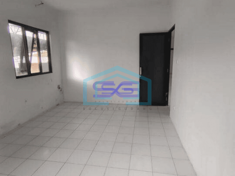 Disewakan Gudang Strategis Hanya 5 Menit dari Pintu Tol di Cikarang Selatan