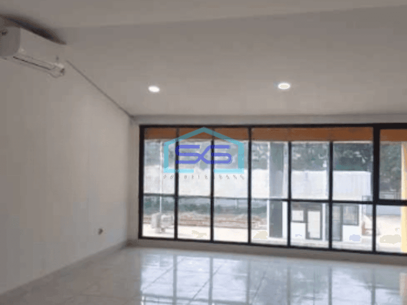 Disewakan Gudang Bagus Ada Kantor Luas Bangunan 1138 m² di Cakung Jakarta Timur