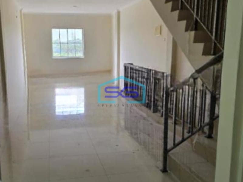 Dijual Ruko Luas Bangunan 210 m² Lokasi di Green Lake City Jakarta Barat