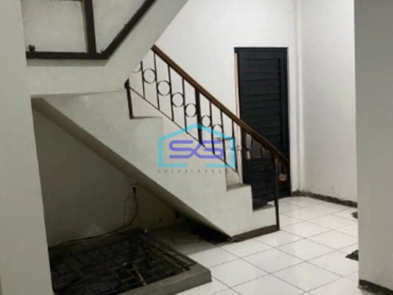 Di jual cepat ruko 3 lt jl.Ciateul Ciateul, Bandung Luas Bangunan  135 m²