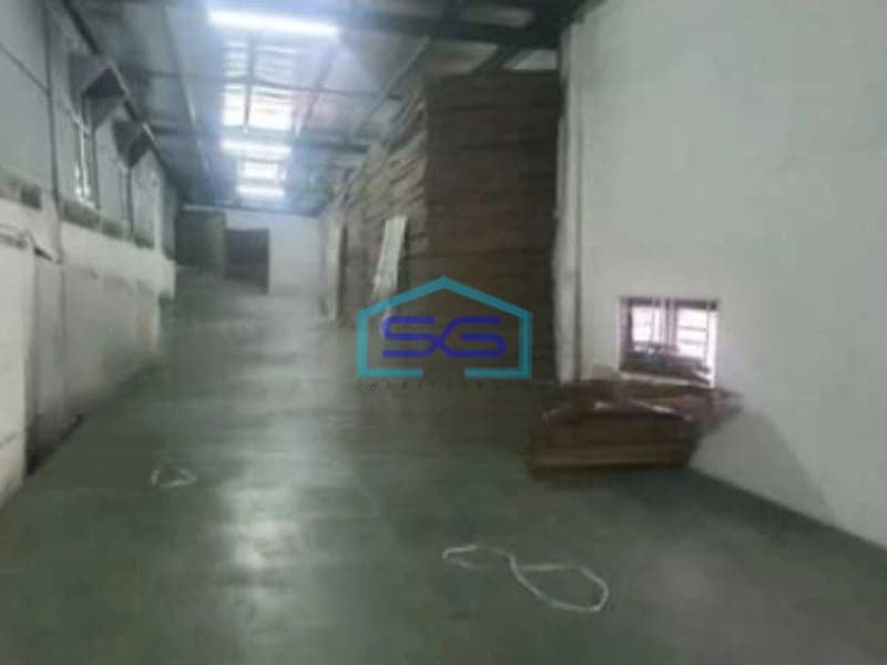 Disewakan Gudang Akses Container 40 Feet Luas Bangunan 1400 m² Lokasi Cengkareng Jakarta Barat