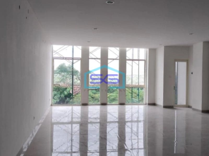 Disewakan Ruang Usaha Siap Huni Brand New di BSD Tangerang Luas Bangunan 360m2