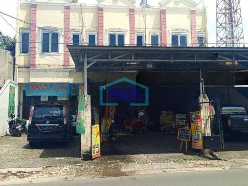 Disewakan Ruko 2 Lantai Hadap Jalan di Karang Tengah, Tangerang LB 250m2