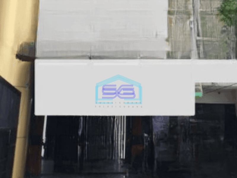Dijual Ruko Luas Bangunan  280 m² Lokasi Bebas Banjir dan Strategis di Kembangan Jakarta Barat