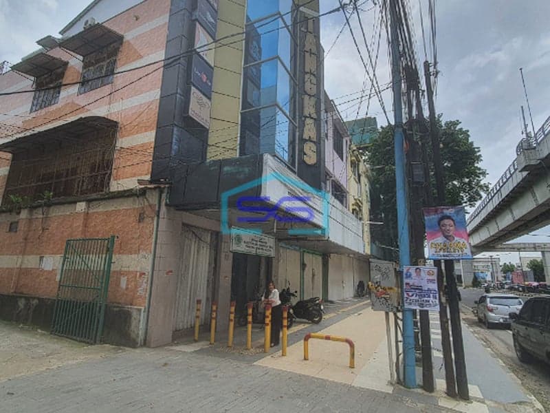 Dijual Cepat Ruko 3 Lantai, Posisi Hook di Jalan Jendral Sudirman Palembang LB 270m2