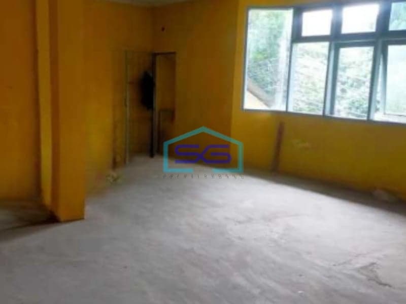 Dijual Gudang Luas Tanah  640 m² Lokasi di Alam Sutera Tangerang