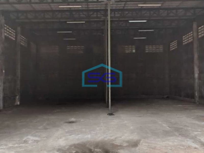 Disewakan Gudang Luas Bangunan 800 m² Lokasi Bekasi