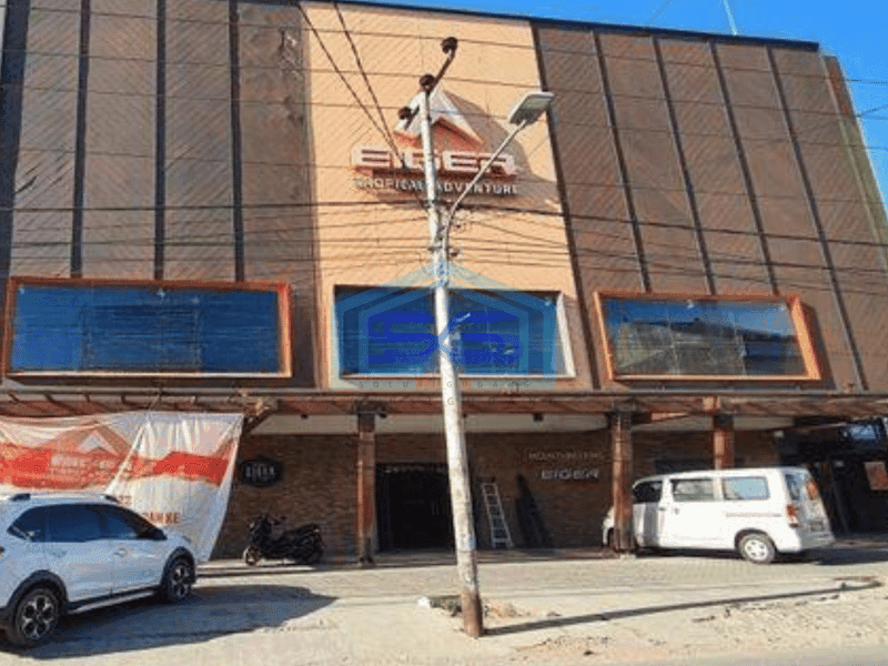 Disewakan Ruko Lebar Dan Luas di Jalan Rappocini Raya Kota Makassar