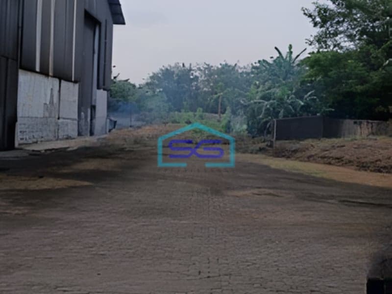 Disewakan Gudang Dapat Dilalui Kontainer di Bekasi Luas Bangunan 1800m2