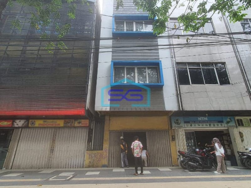 Dijual Ruko Posisi Hook di Lokasi Strategis di Jalan Jend. Sudirman, Palembang LB 210m2