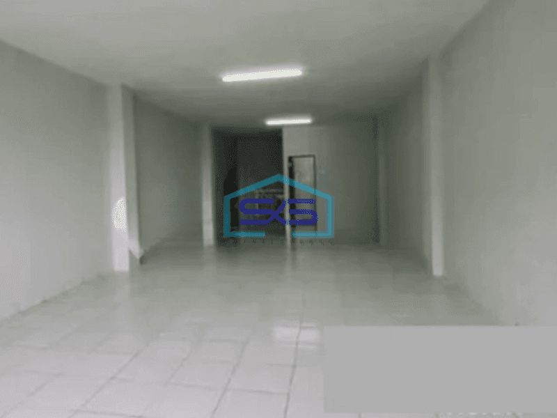 Disewakan Ruko 3 Lantai.kerobokan Dekat.sekolah Bali Kiddy Dan Mertasari