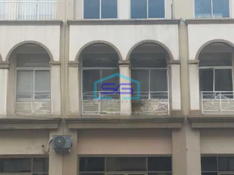 Disewaakn Ruko 3 Lantai Luas Bangunan 113 m² Lokasi di Bekasi