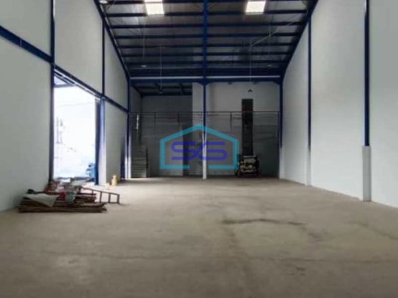 Dijual Gudang Baru Luas Tanah 915 m² Lokasi di Kapuk Kamal Jakarta Barat