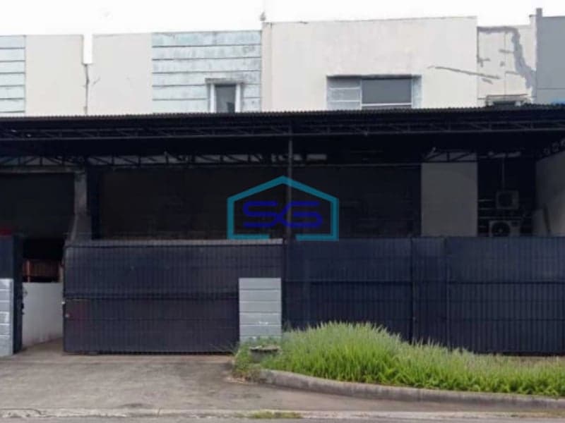 Disewakan Gudang Ada Kantor Luas Tanah  360 m² Lokasi Bebas Banjir di BSD Tangerang Selatan