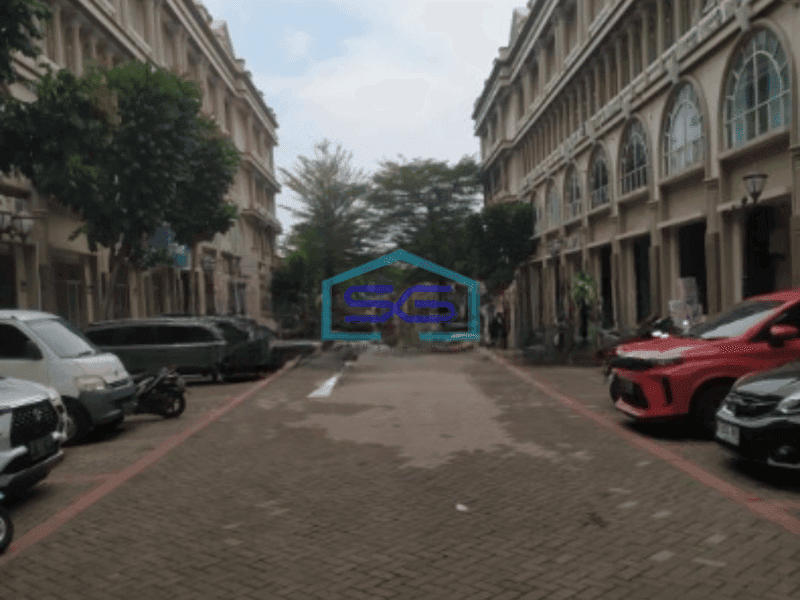 Disewakan ruko Sedayu Square Palm Cengkareng Jakarta Barat LB 432 m²
