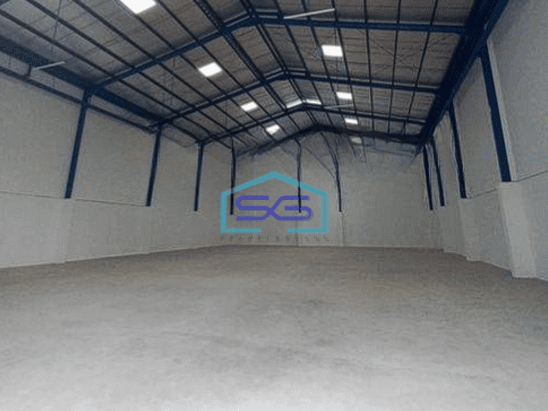 Disewakan gudang luas 650m2 di Cipondoh