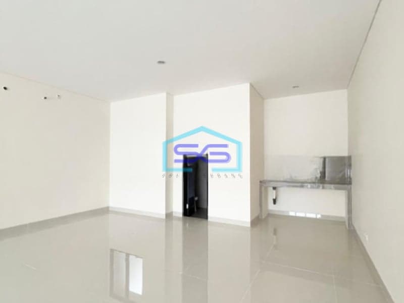 Disewakan Ruko 3 Lantai Luas Tanah  120 m² Lokasi Gading Serpong Tangerang