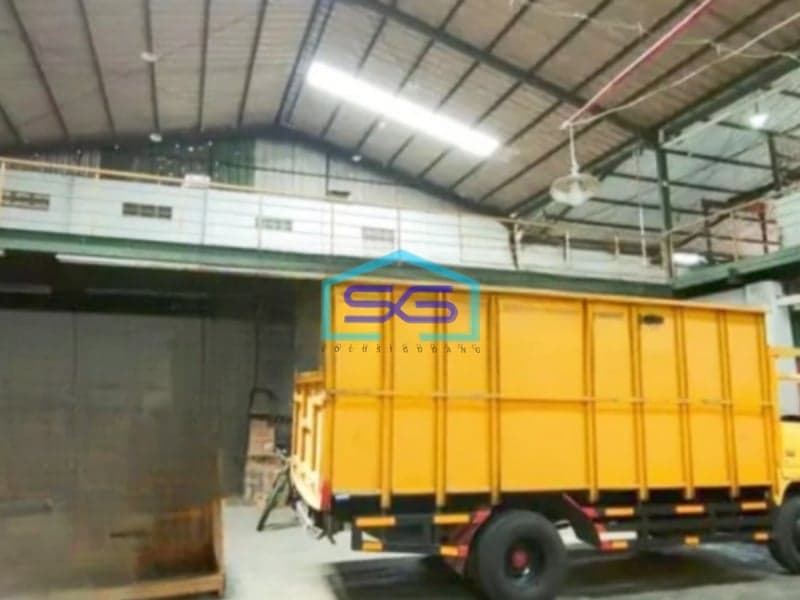 Disewakan Gudang Lokasi Strategis di Rancaekek Bandung Luas Tanah  2200 m²