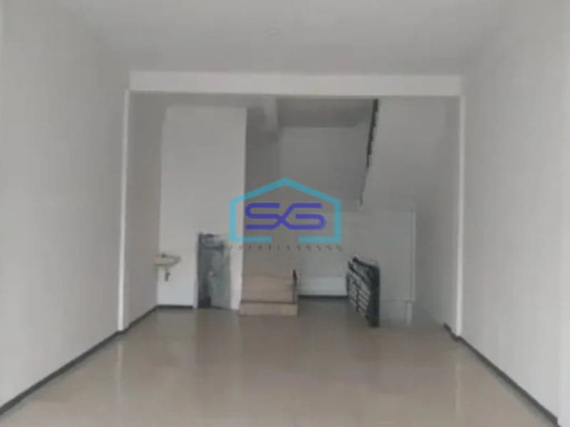 Disewakan Ruko Ex Cafe Luas 166m2 SHM di Jl. S. Supriadi Sukun Malang