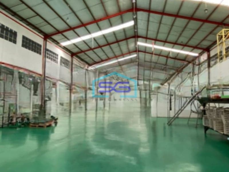 Disewakan Gudang Ada Loading Dock Lokasi Strategis di Semarang Barat Siap Pakai