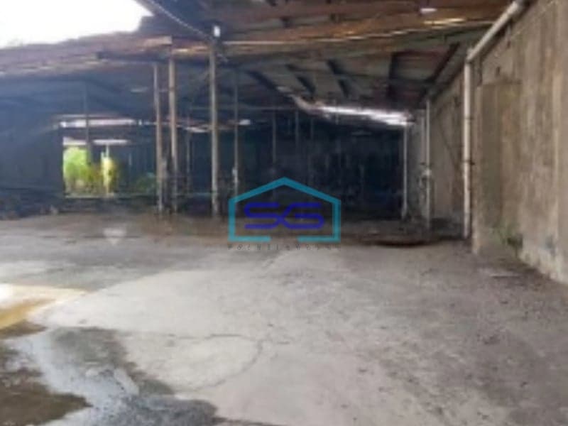 Disewakan Murah Pabrik Luas Bangunan 1500m2 Butuh Renovasi Akses Kontener 40 feet Kamal Jakarta Utara