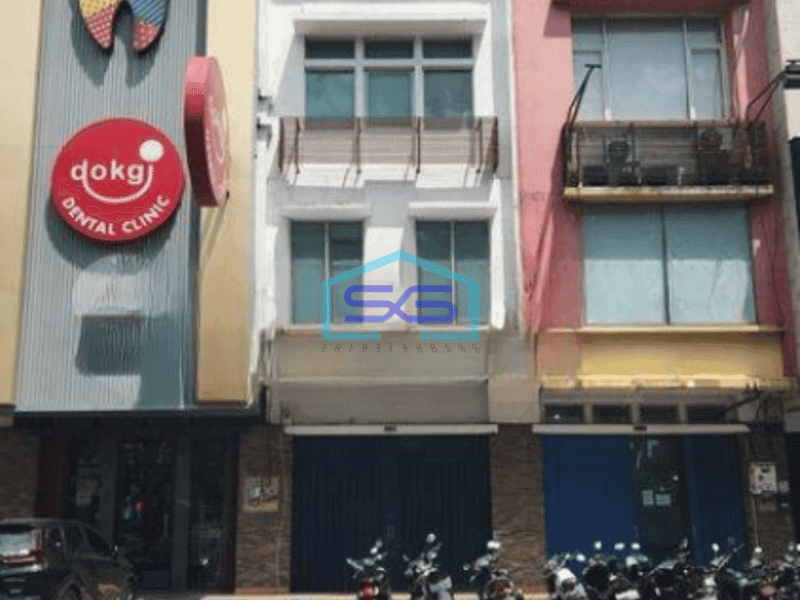 Disewakan Ruko Tol Boulevard 3 Lantai Di Bsd Tangerang