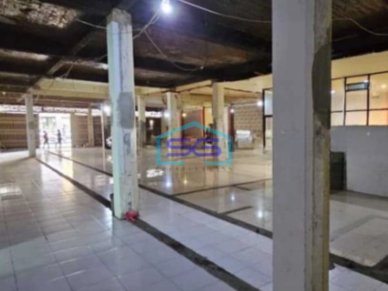 Disewakan Ruang Usaha Komersial Lokasi Strategis di Surabaya Pusat Luas Bangunan 1400m2