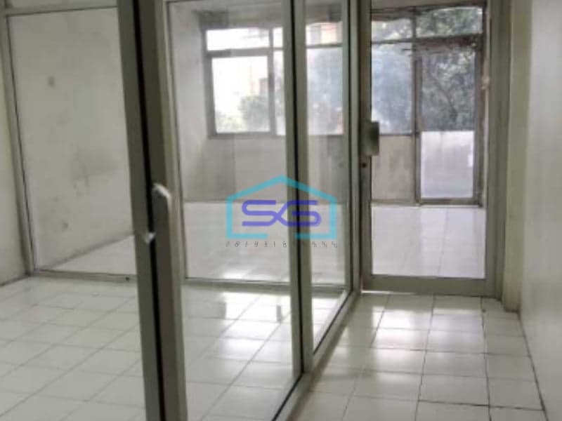 Disewakan Ruko 4 Lantai Di Kawasan Komersial Kebayoran Lama Jakarta Selatan LB 198m2