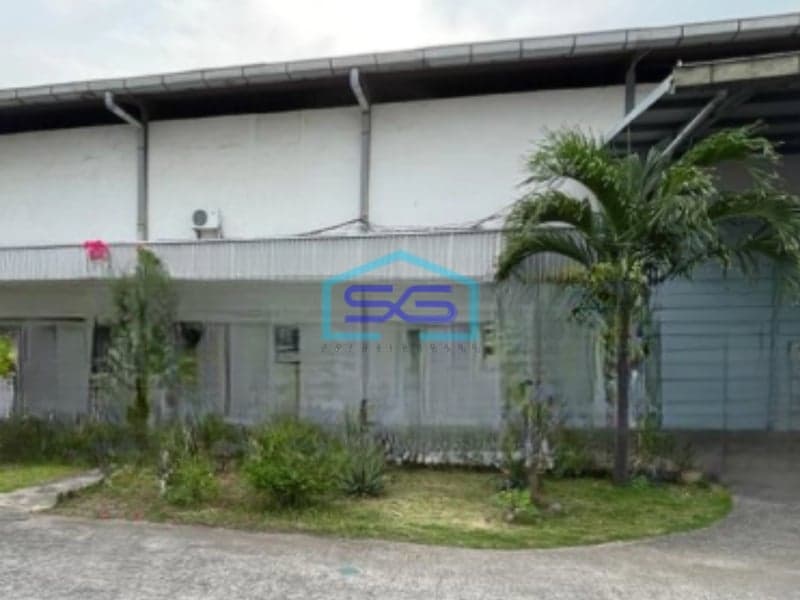 Disewakan Gudang Ada Loading Dock Luas Bangunan 7800 m² Lokasi Semarang Barat