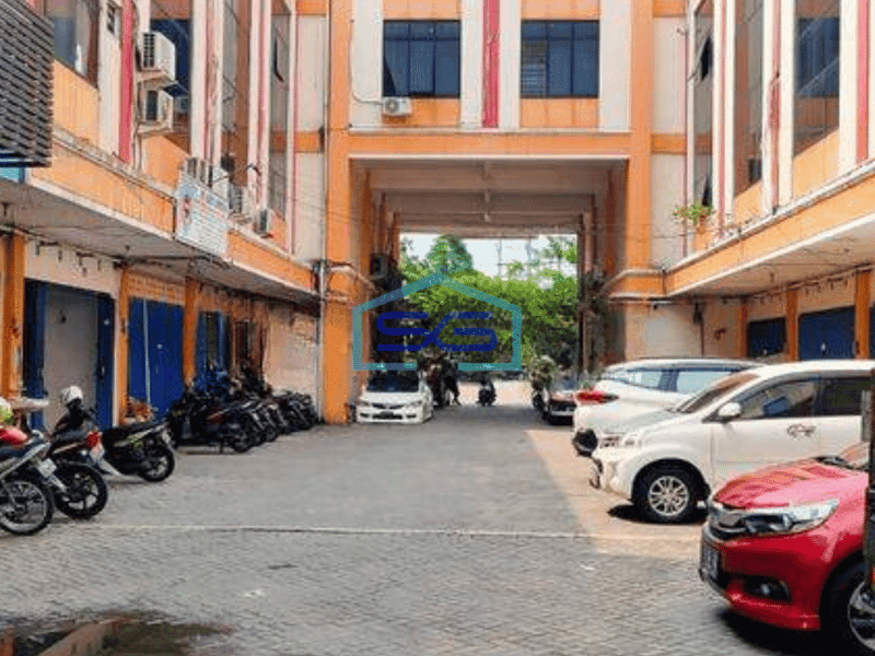 Disewakan Ruko Menganti, Wiyung Lebar 7.4m Cocok Untuk Gudang, Dekat Mastrip Surabaya