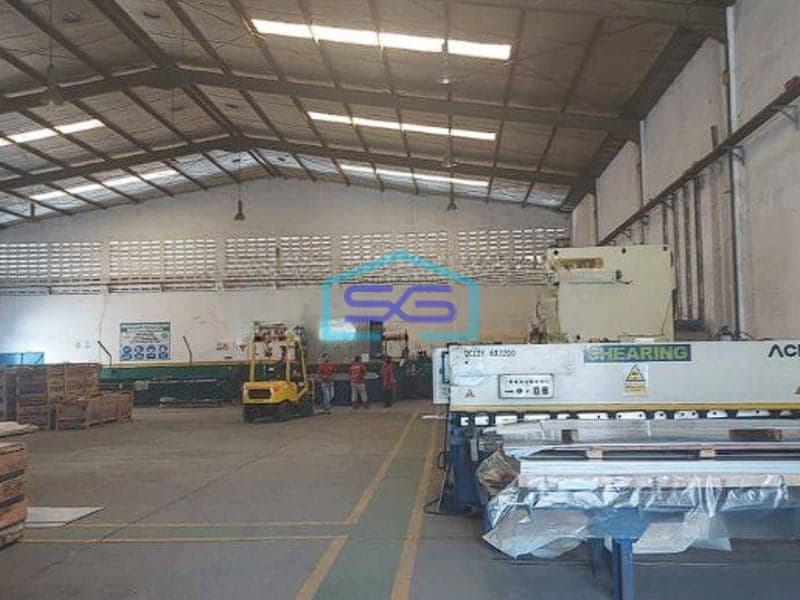 Dijual Pabrik Dalam Kawasan Strategis Wilayah Cikarang Bekasi LT 1769m2