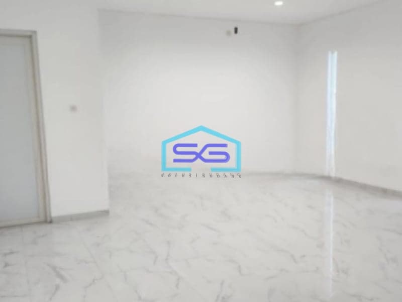 Disewakan Gudang Luas Bangunan  1550 m² Lokasi Strategis di Semarang Barat