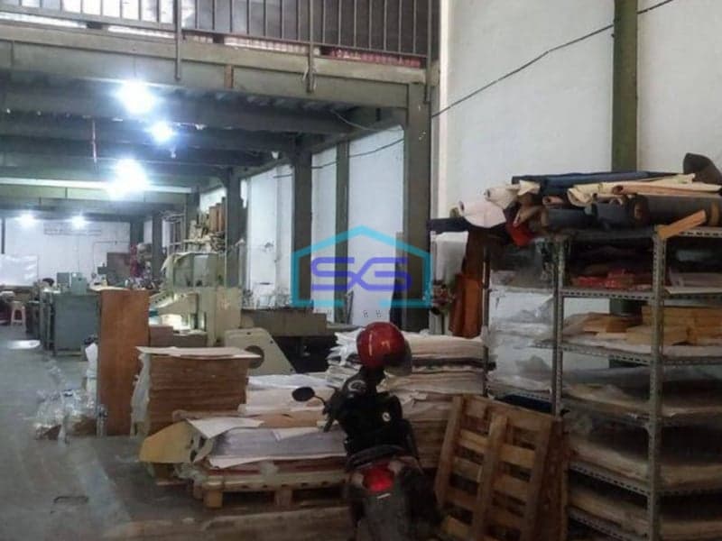 Dijual Gudang Siap Usaha di Bsd Taman Tekno Serpong Tangerang LB 750m2 Lokasi Sangat Strategis