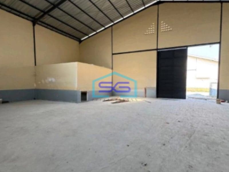 Dijual Gudang Besar di Pakuhaji Tangerang Banten Luas Bangunan 1636m2