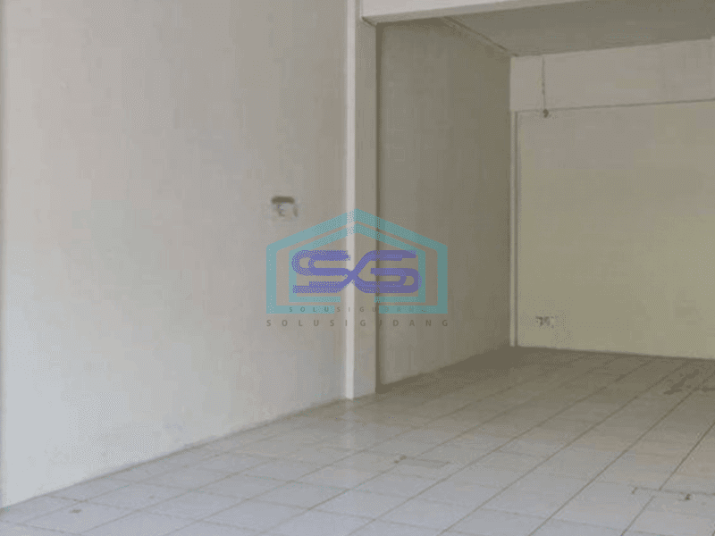 Disewa Ruko strategis 3 lantai tengah kota solo