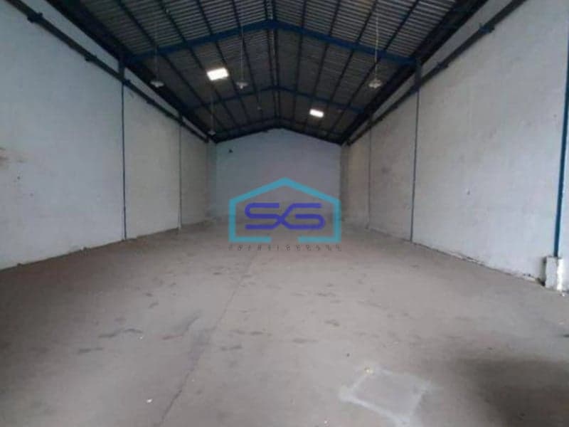 Dijual Gudang di Komplek Pusat Pergudangan Romokalisari Surabaya LT 440m2  Bagus HGB