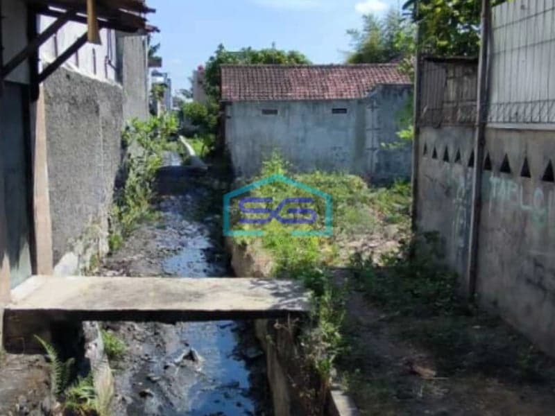 Dijual Gudang Di Kawasan Pergudangan, Ngestiharjo, Kasihan Luas Bangunan 1618 m²