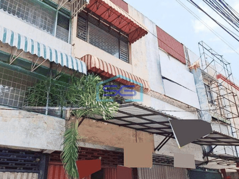 Disewakan Ruko Siap Pakai Lokasi Strategis di Malang Luas Bangunan 295m2