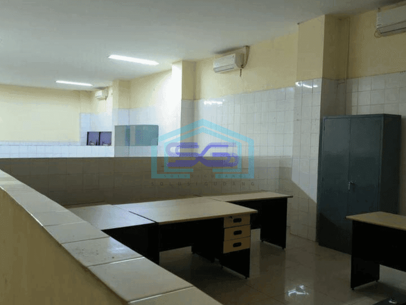 Disewa Ruko Gandeng Strategis di Tebet Barat Jakarta Selatan