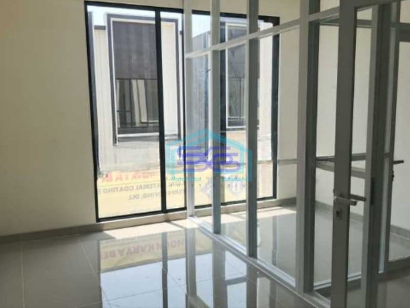Disewakan Ruko Baru di Sorrento Boulevard Gading Serpong Tangerang Luas Bangunan  81 m²