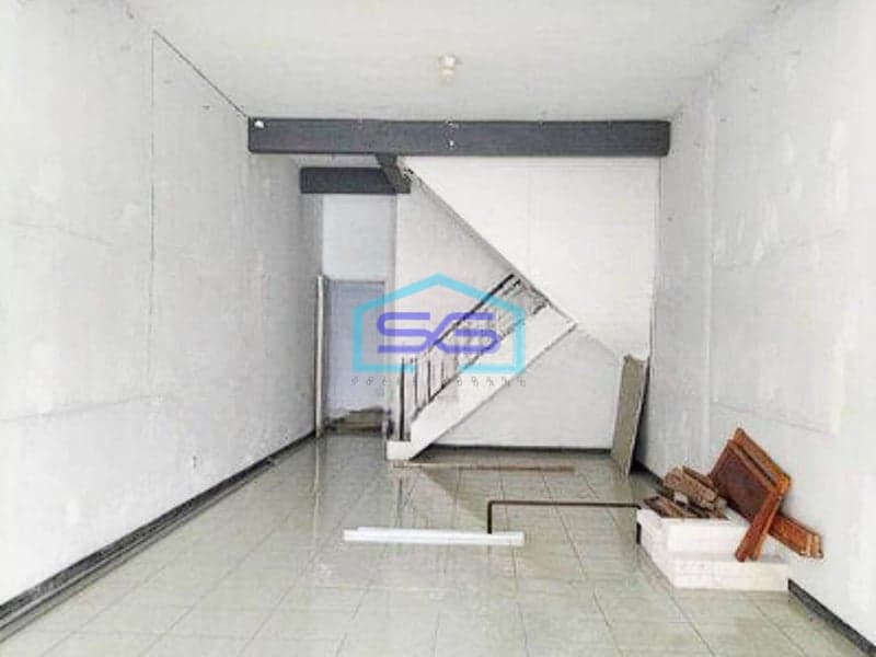 Disewakan Ruko Siap Pakai 2 Lantai LB 156m2 Daerah Malang