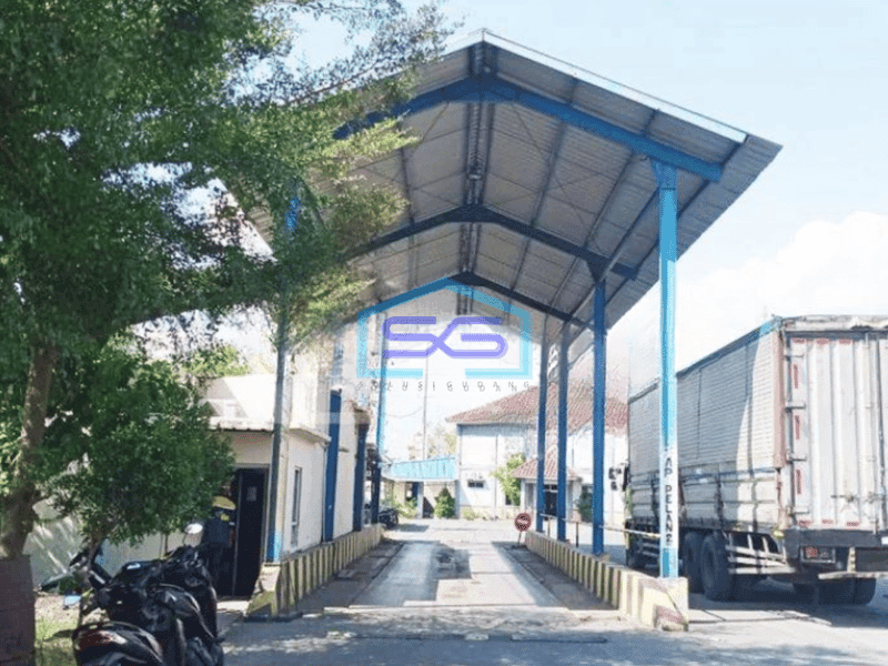 Disewakan Gudang Siap Pakai di Raya Sayung, Demak Luas 2208m2