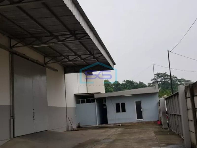 Disewakan gudang di narogong luas 1300m dan 1000m