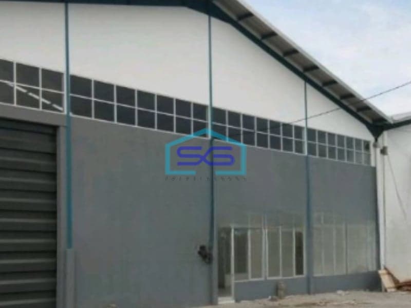 Dijual Gudang Ada Kantor Luas Tanah  1426 m² Lokasi Bebas Banjir di Sidoarjo Jawa Tengah