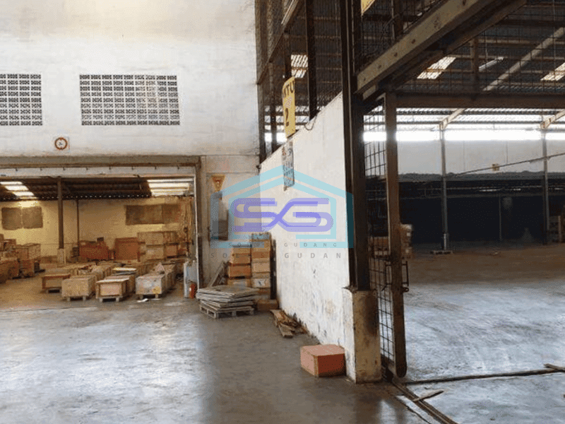 Disewakan Gudang Siap Pakai Bonus Bangunan di Cikarang, Cibarusah